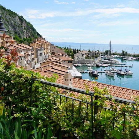 Portopiccolo Apartments With Garden And Beach Included システィアーナ エクステリア 写真