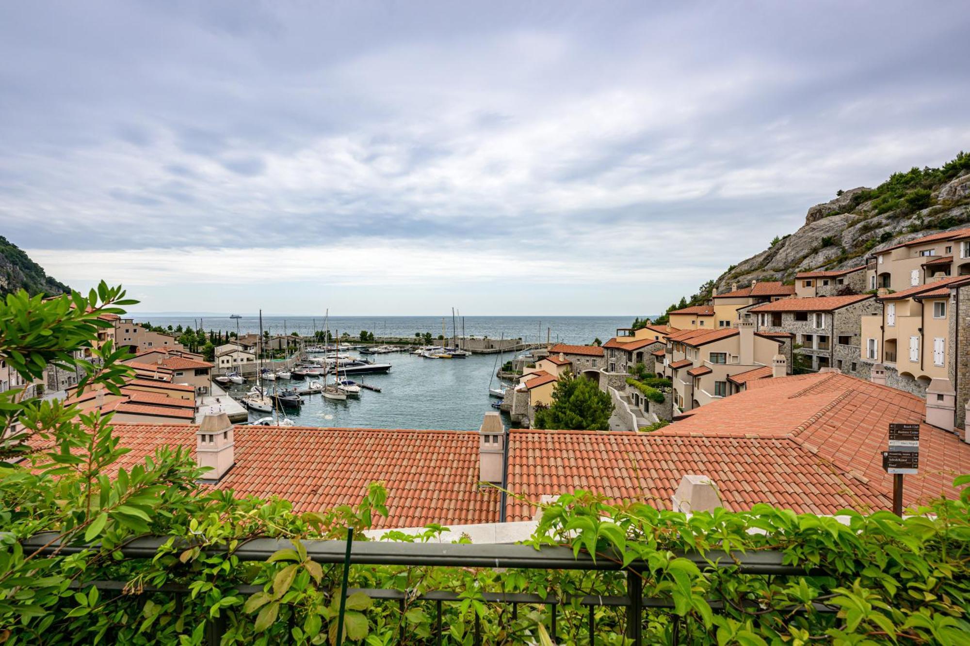 Portopiccolo Apartments With Garden And Beach Included システィアーナ エクステリア 写真