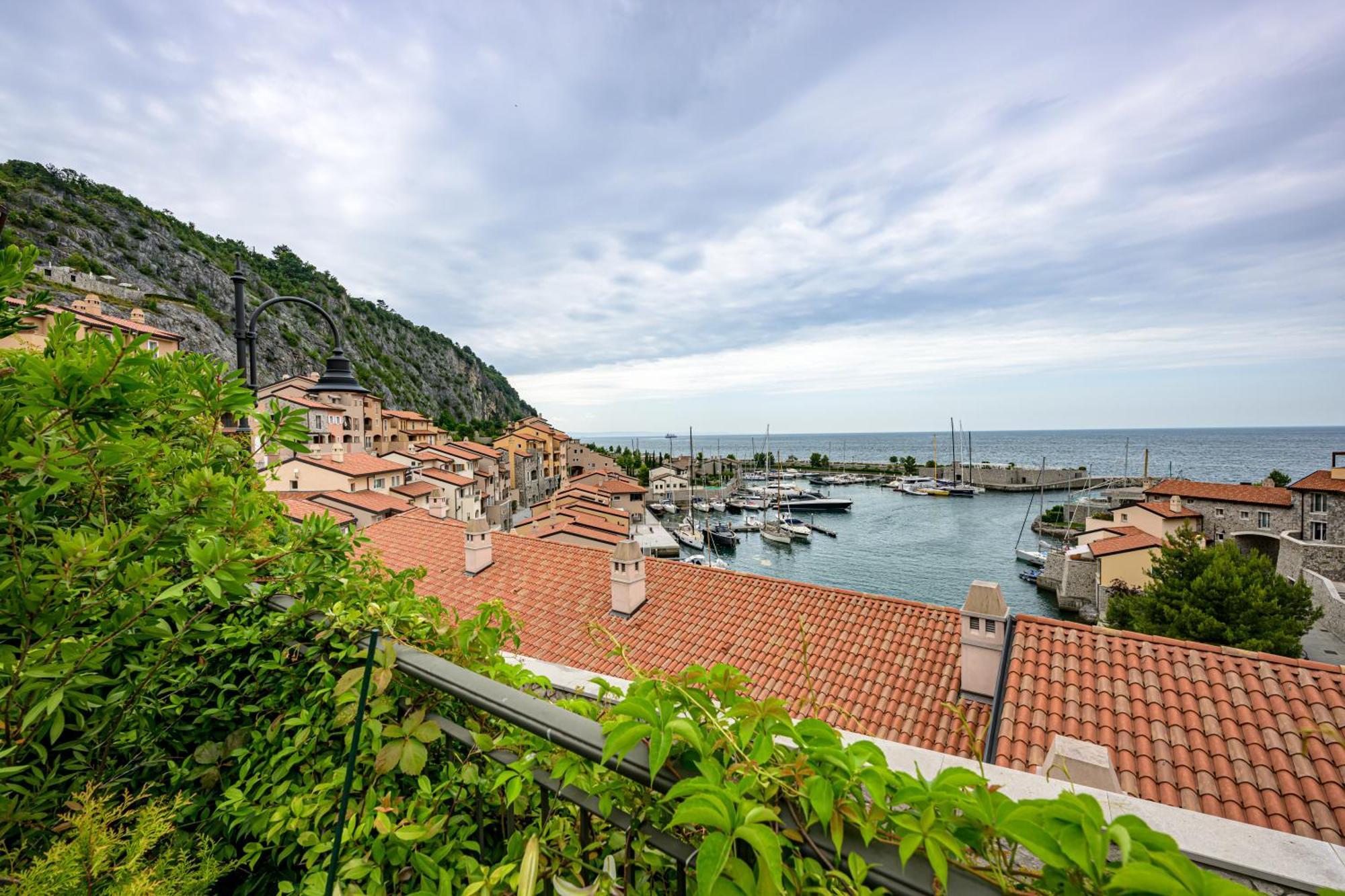 Portopiccolo Apartments With Garden And Beach Included システィアーナ エクステリア 写真